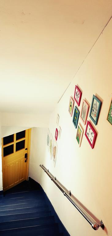 Lvia Guesthouse Seoul Bagian luar foto