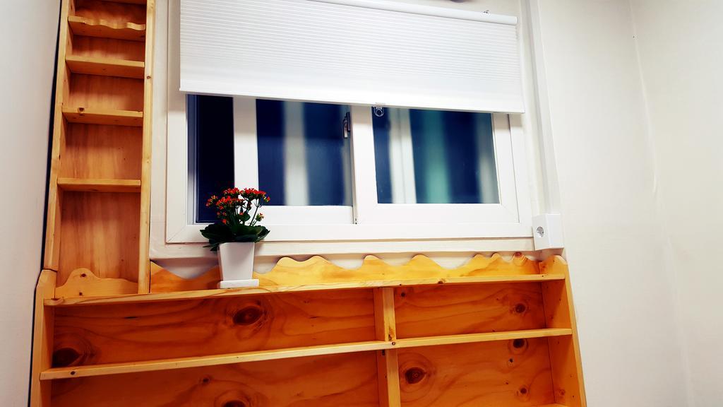 Lvia Guesthouse Seoul Bagian luar foto