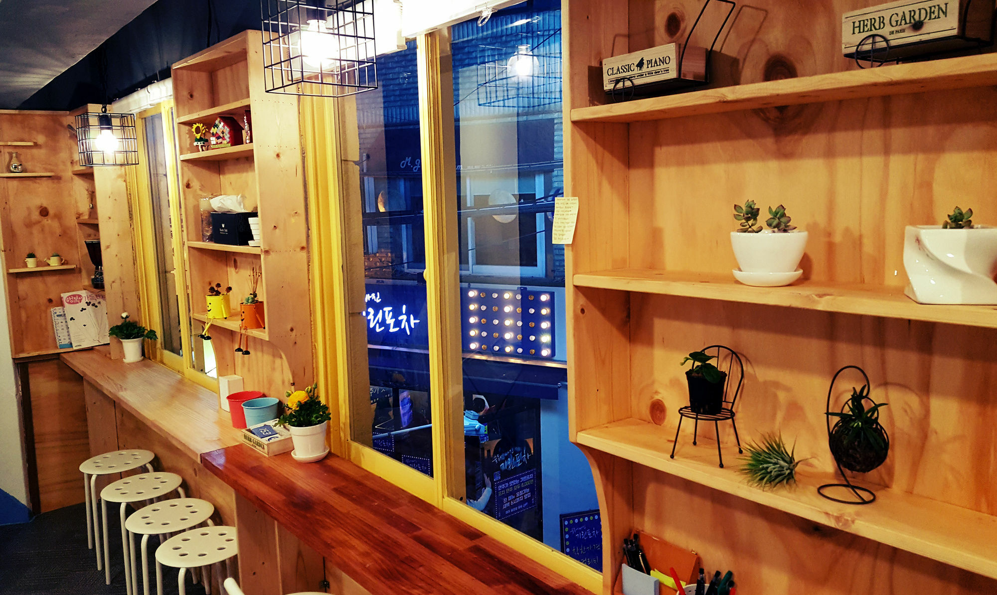 Lvia Guesthouse Seoul Bagian luar foto